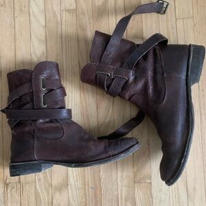 EUC Frye ankle boots.  Size 9